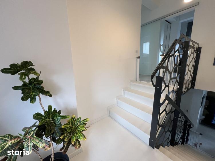 Apartament cu 4 camere în Sopor