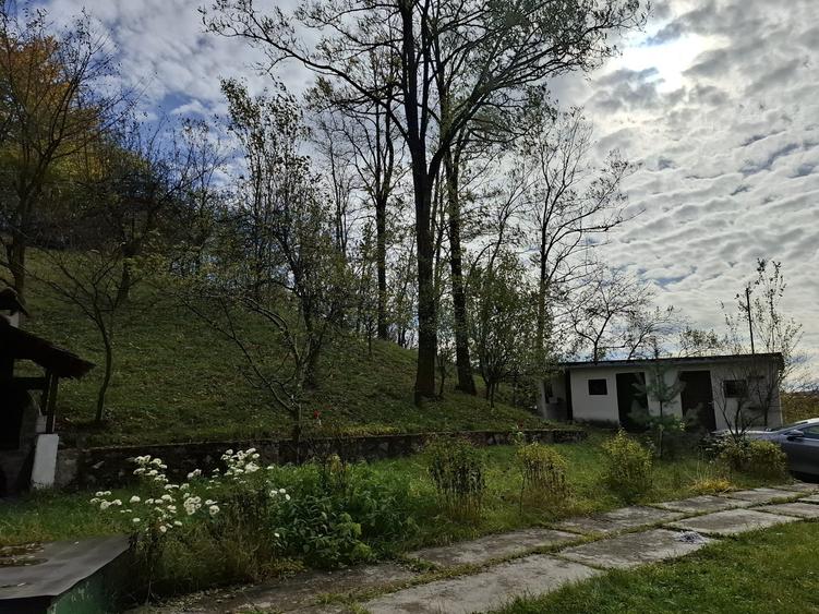 Casă individuală cu 3 camere cu Teren 747 Mp în Bughea de Jos
