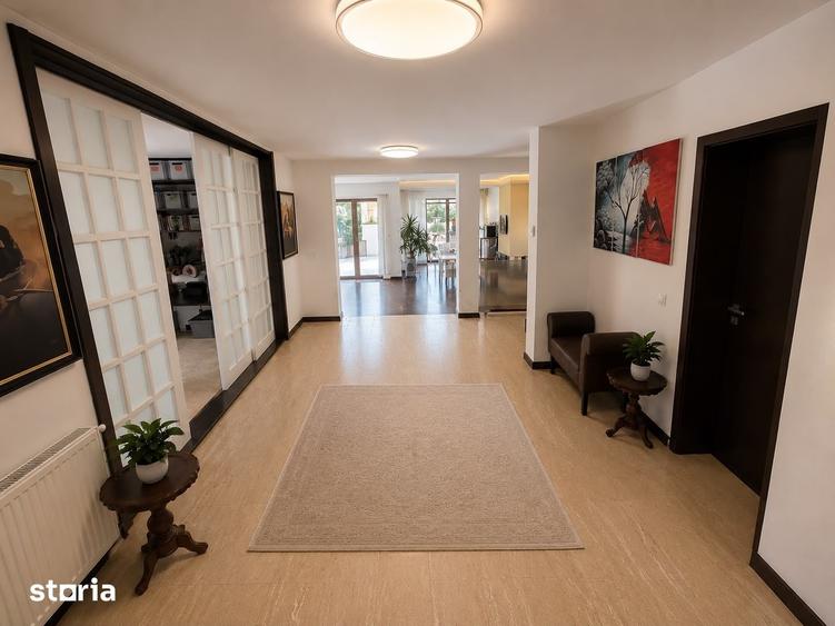 Casă cu 6 camere cu Teren 1753 Mp în Dumbrăvița