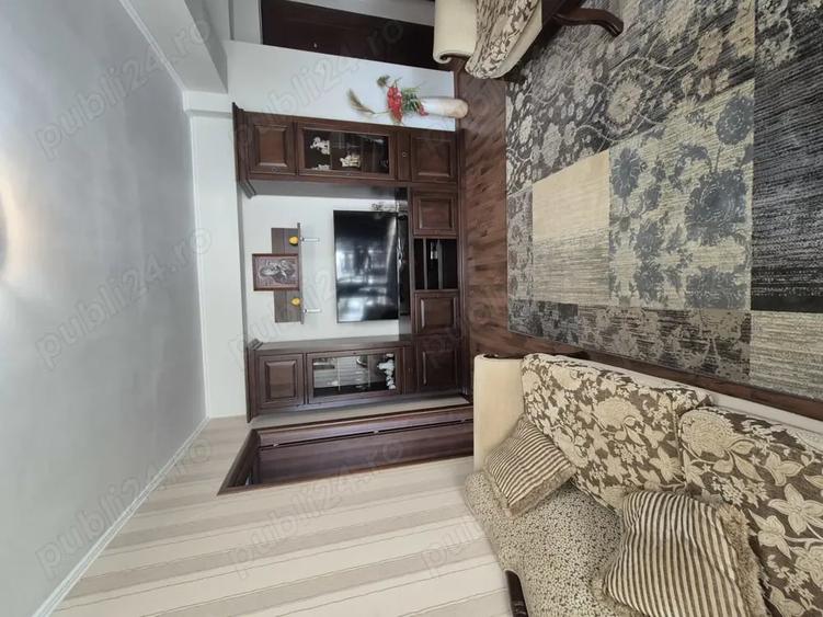 Apartament cu 2 camere nedecomandat în Central