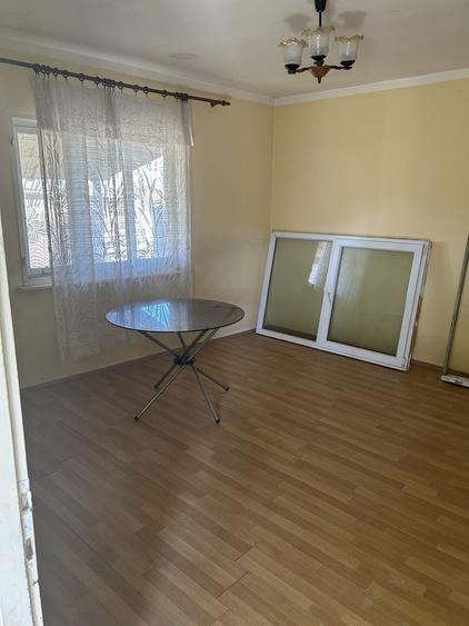 Casă cu 2 camere în Cociuba Mare