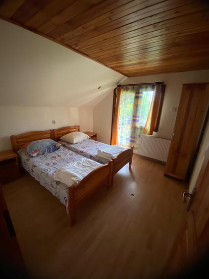 Casă individuală cu 4 camere cu Teren 800 Mp în Beliș