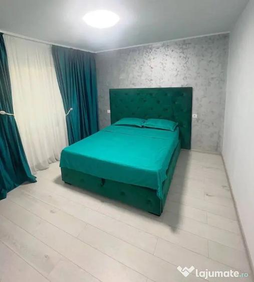 Apartament cu 2 camere decomandat în Micro 17