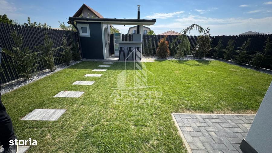 Casă cu 3 camere cu Teren 338 Mp în Lipovei