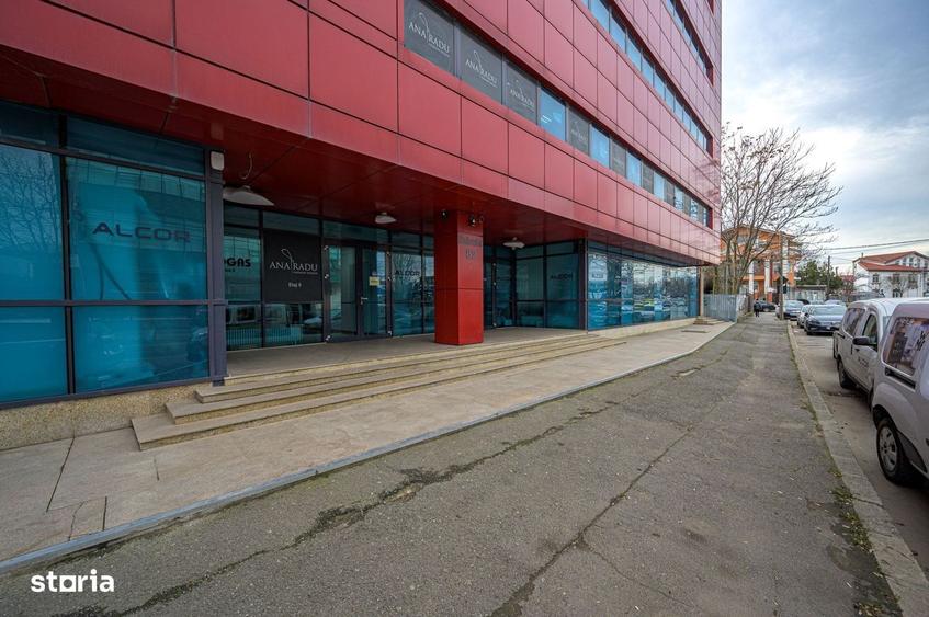Spațiu comercial, de 250 mp, în Baicului