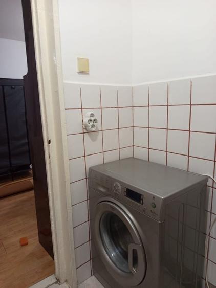 Garsonieră decomandată în Miorița