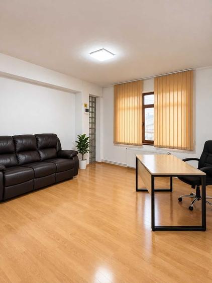 Spațiu comercial, de 22 mp, în Central