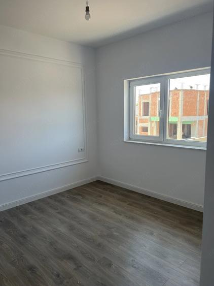 Jumatate de duplex premium, 120 mp utili, teren 256 mp, garaj ?i 3 dor - 5