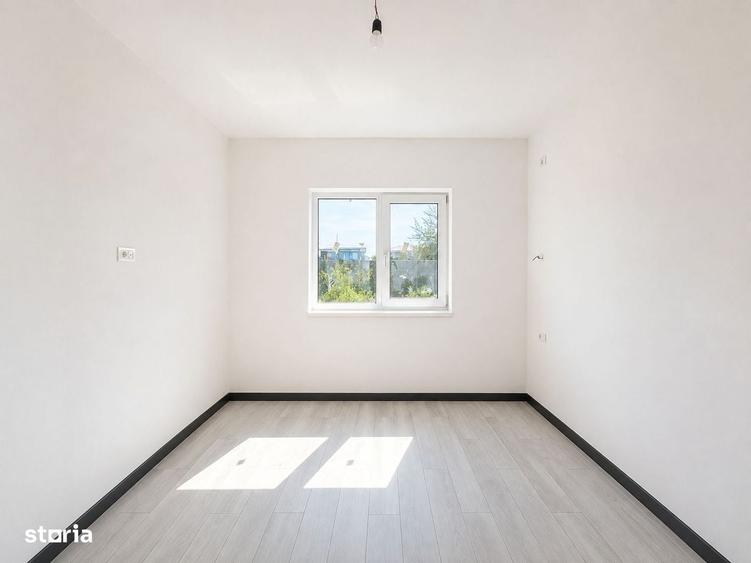 Casă cu 3 camere în Dumbrăvița
