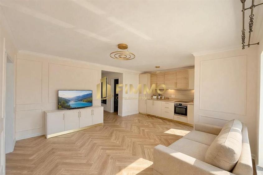 Apartament cu 2 camere semidecomandat, mobilat în Periferie