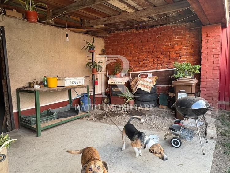 Casă individuală cu 4 camere cu Canalizare în Nord-Est