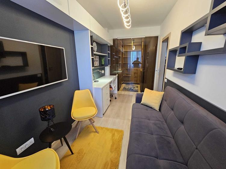 Apartament cu 2 camere decomandat în Exterior Vest