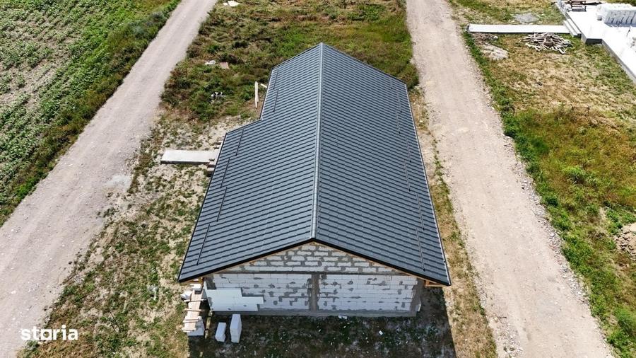 Casă cu 4 camere cu Teren 402 Mp în Ișalnița