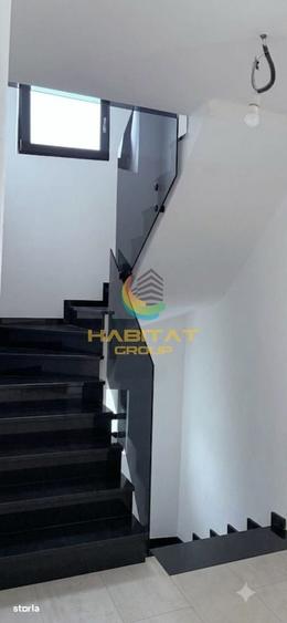 Casă cu 4 camere în Tineretului