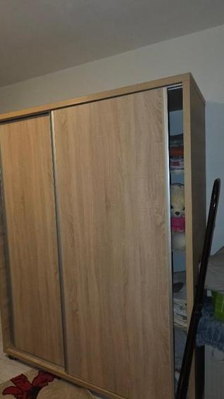 Apartament cu 2 camere semidecomandat în Colentina