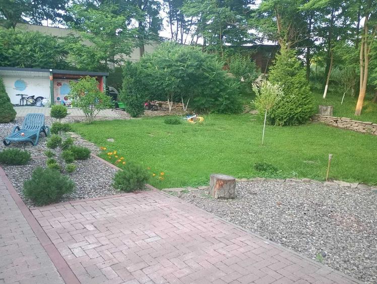 Casă cu 3 camere în Fălticeni