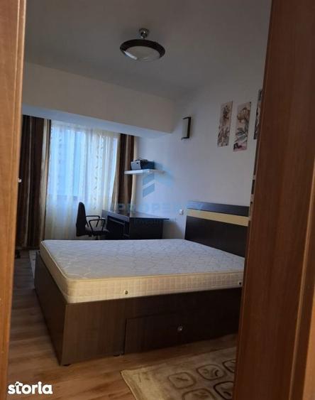 Apartament cu 3 camere, mobilat în Titan