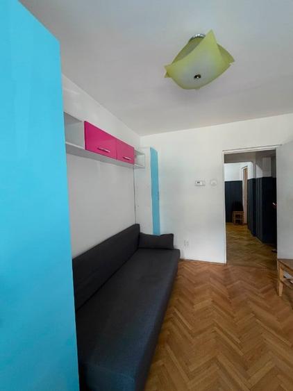 Inchiriez apartament cu 3 camere situat in cartierul Manastur - 6