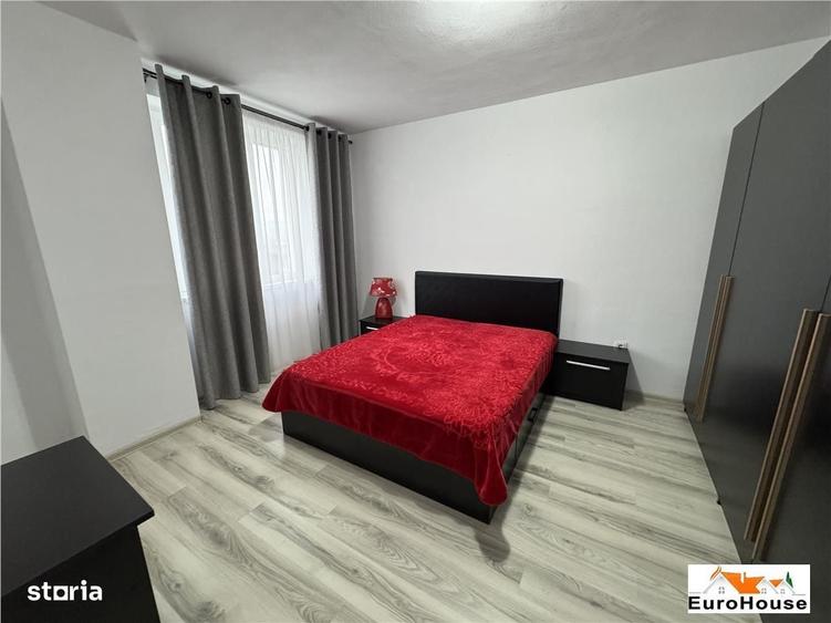 Apartament cu 3 camere decomandat în Ampoi 3