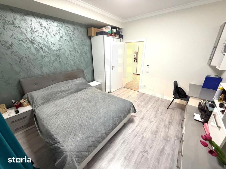 Apartament cu 3 camere decomandat în Craiovița Nouă