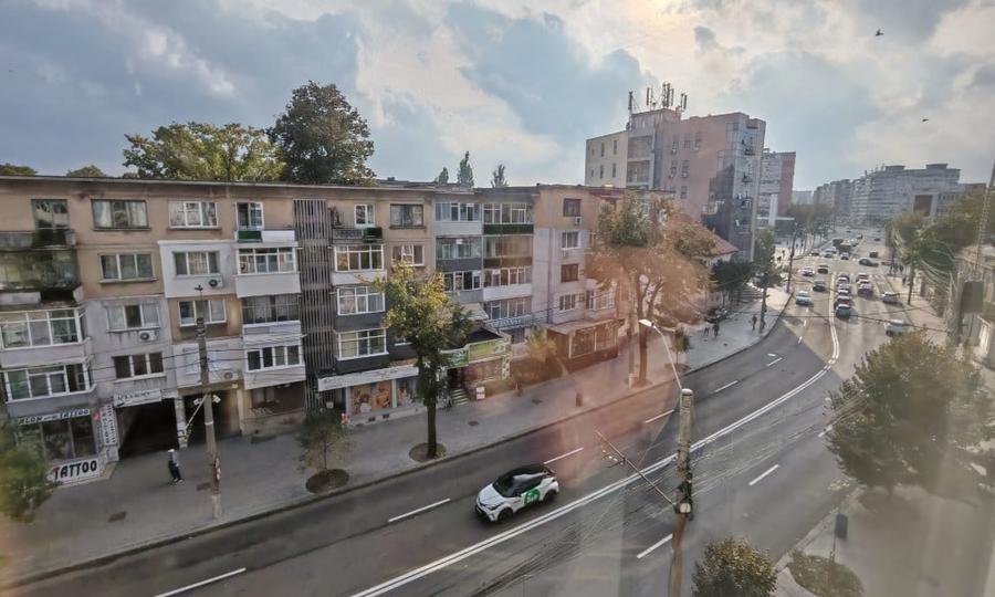 Apartament cu 2 camere decomandat în Ultracentral