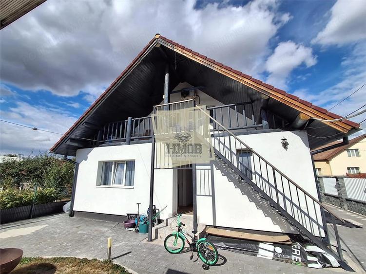 Casă cu 7 camere cu Teren 810 Mp în Central