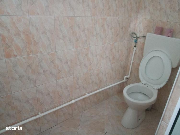 Tomis 3, spatiu 50 mp cu 2 intrari - 3