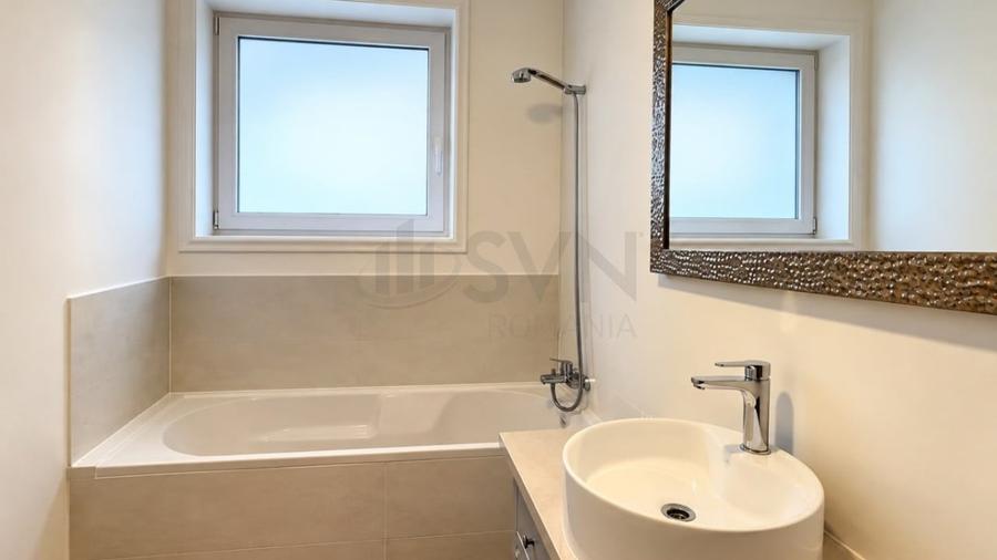 Apartament cu 3 camere decomandat în Floreasca