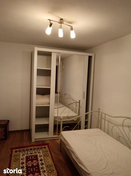 Casă cu 4 camere cu Canalizare în Lascăr Catargiu