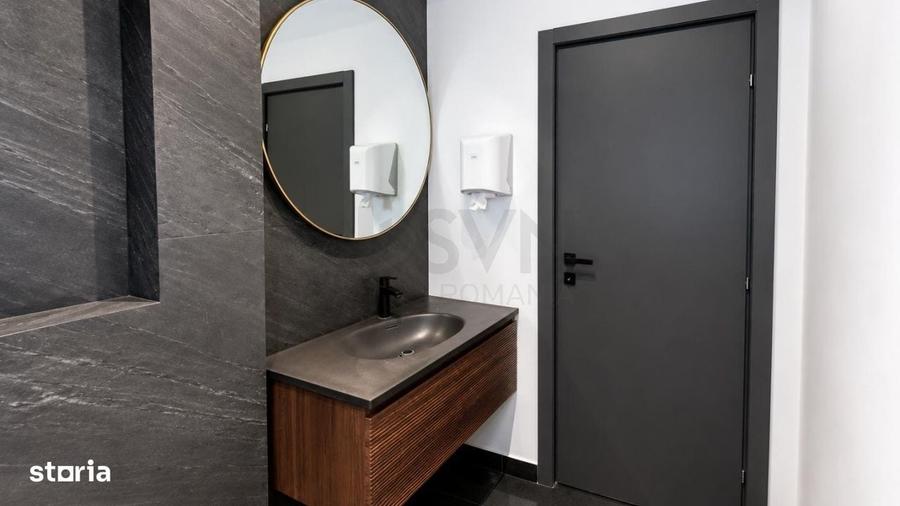 Spațiu comercial, de 283 mp, în Central