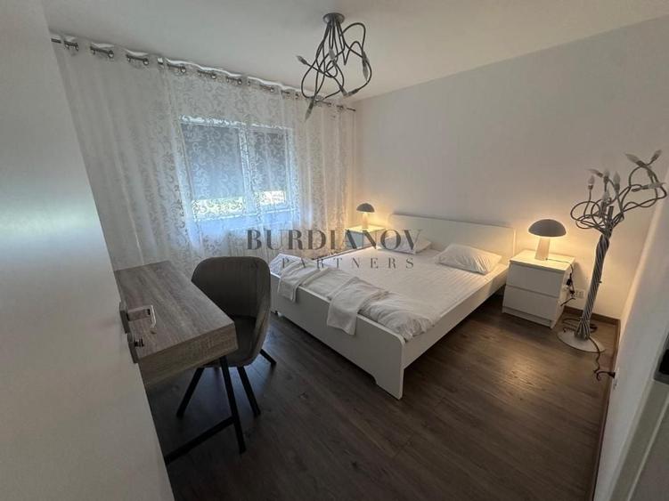 Apartament cu 3 camere în Panduri