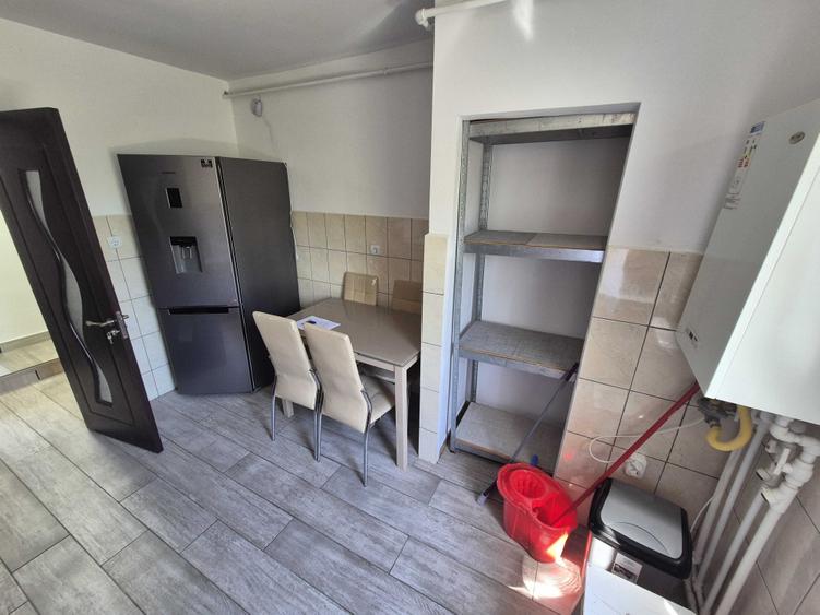 Apartament cu 2 camere decomandat în Sud