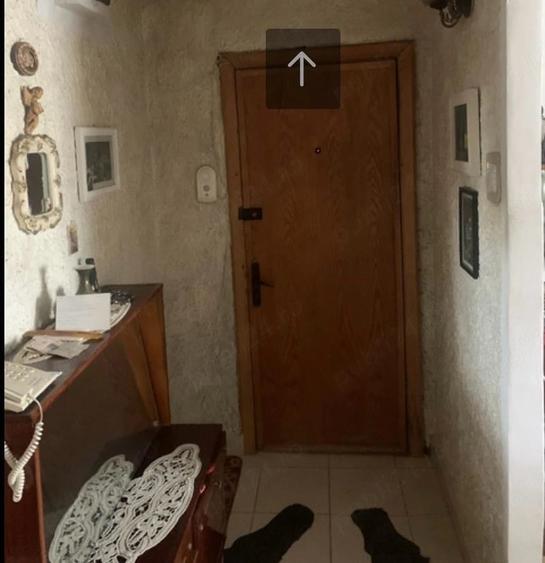 Apartament cu 4 camere decomandat în Crihala