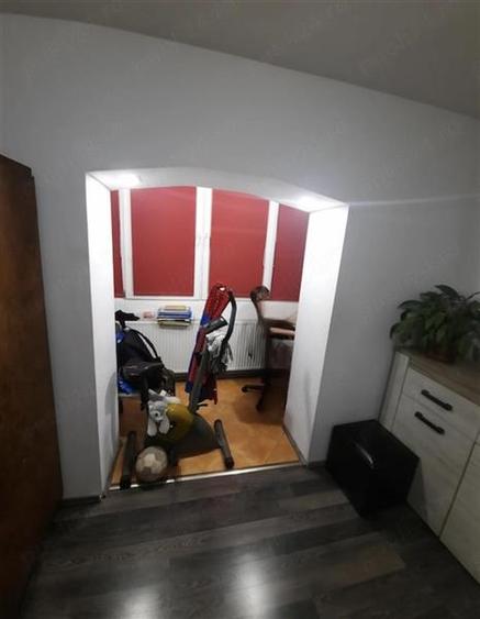 Apartament cu 2 camere decomandat în Lipovei