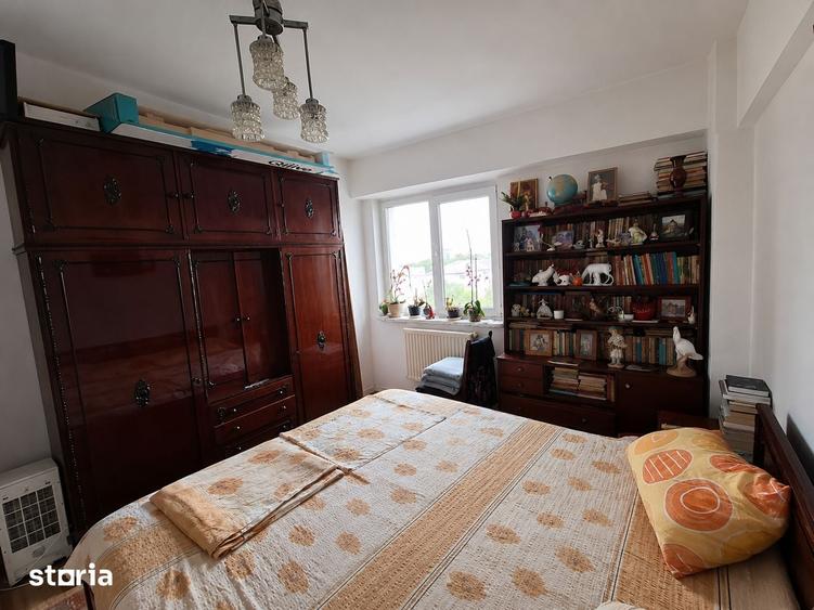 Apartament cu 3 camere în Bistrița Lac