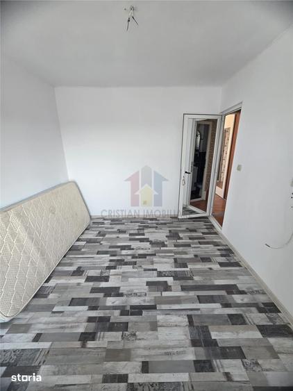 Apartament cu 3 camere în Hipodrom