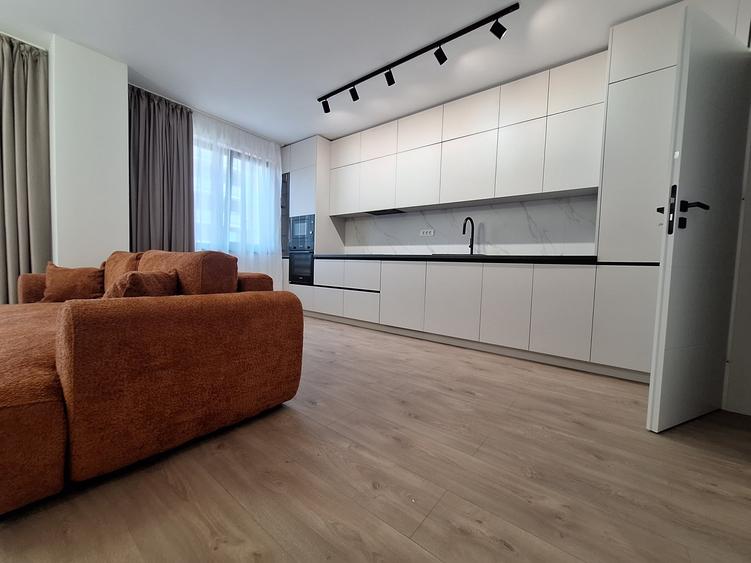 Apartament cu 2 camere decomandat, mobilat în Aradului