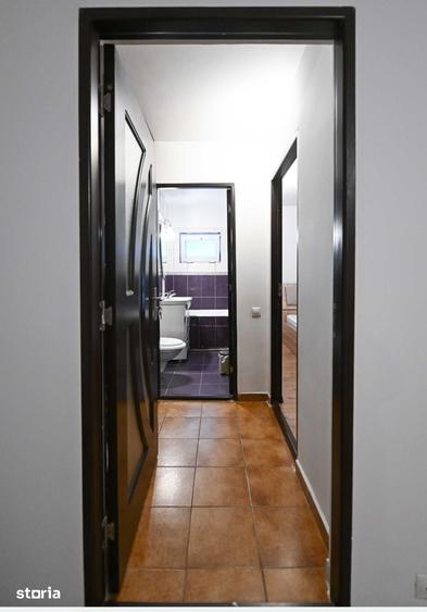 Apartament cu 2 camere semidecomandat în Calea București