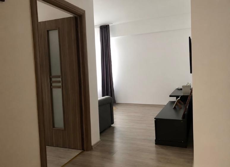 Apartament cu 3 camere decomandat, mobilat în Bucureștii Noi