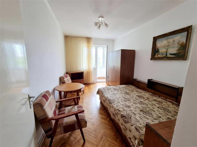 Apartament cu 2 camere semidecomandat în Burdujeni