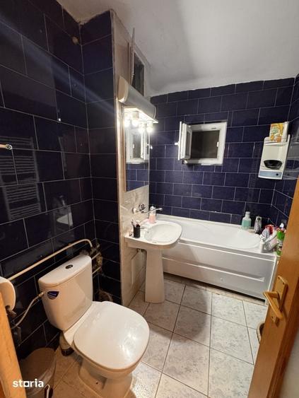 Apartament cu 4 camere decomandat în Lăpuș Argeș