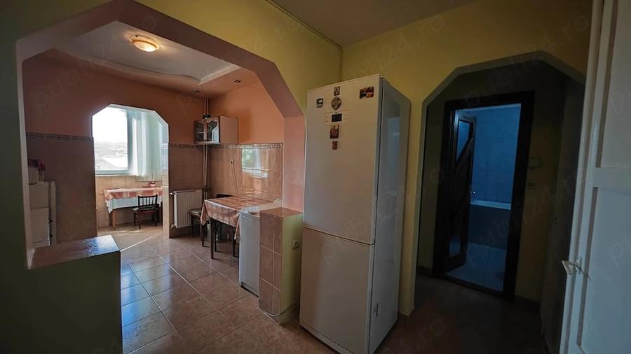 Apartament cu 2 camere decomandat în Rogerius