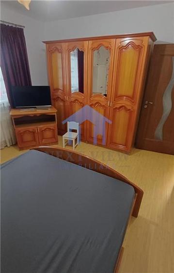 Apartament cu 2 camere decomandat în Plopilor