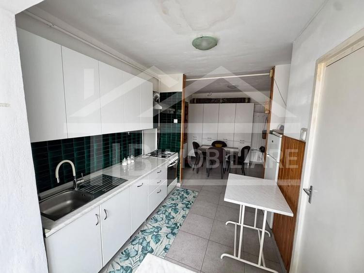 Apartament cu 3 camere decomandat, mobilat în Cornișa