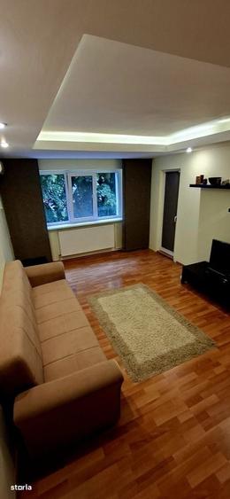 Apartament cu 3 camere decomandat în Popa Șapcă