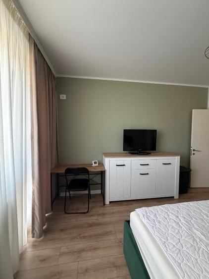 Apartament cu 2 camere decomandat, mobilat în Tomis Nord