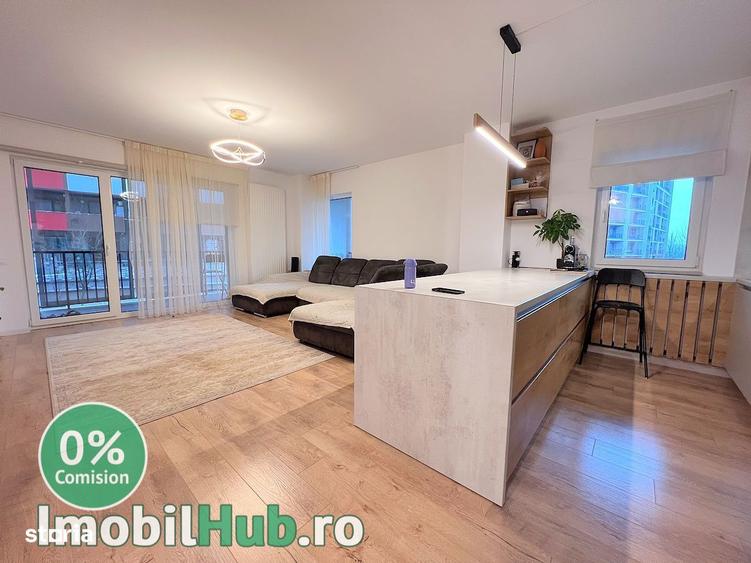 Apartament cu 3 camere decomandat, mobilat în Bună Ziua