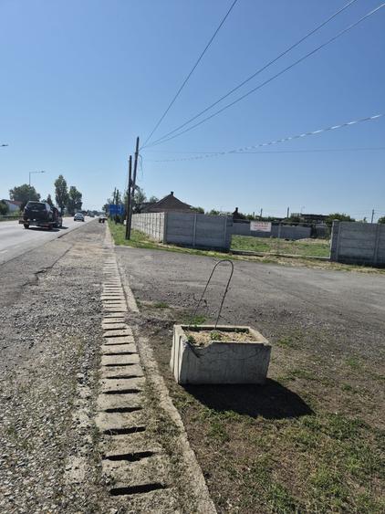 Teren de 1900 mp, în Dara