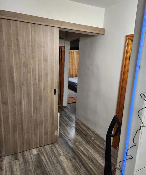 Apartament cu 3 camere decomandat în Dorobanți 2