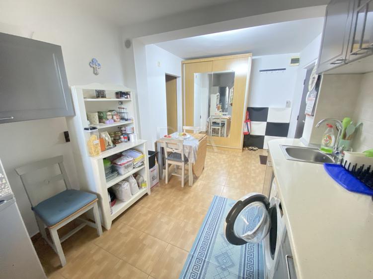 Apartament cu 2 camere decomandat, mobilat în Olteniței